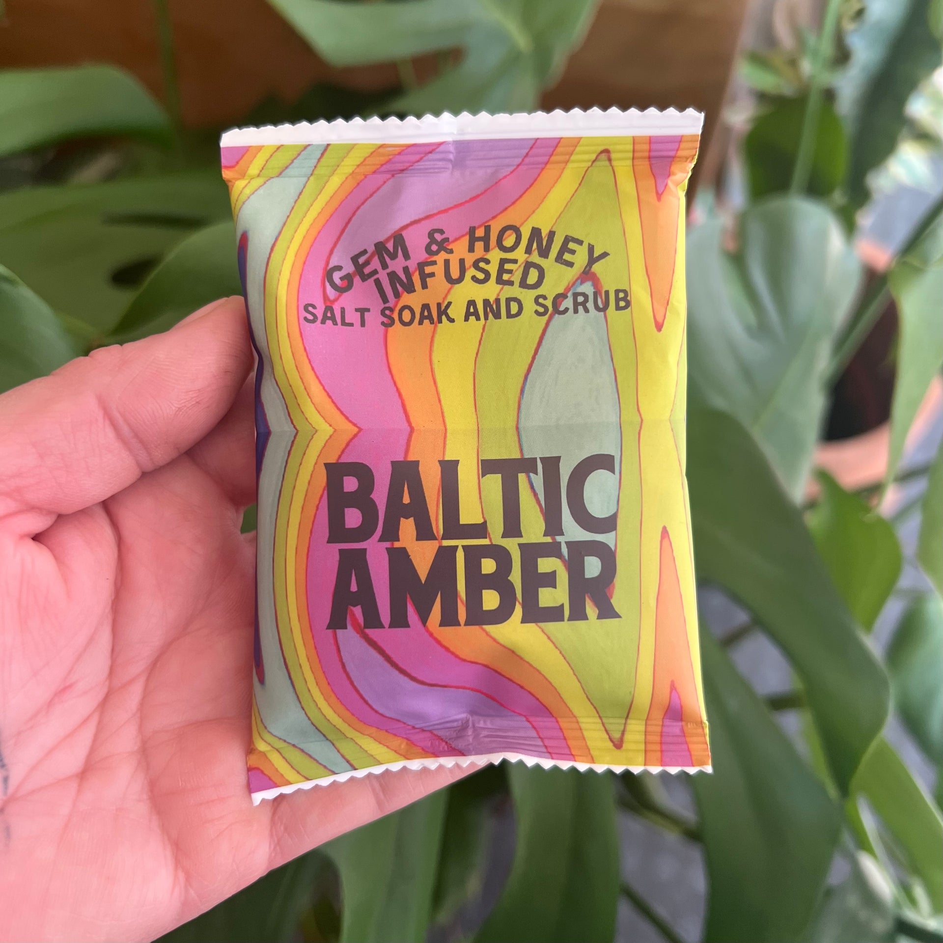 Wild Honey Botanicals Gem & Honey Bath Salt Packet – FLOWERKRAUT