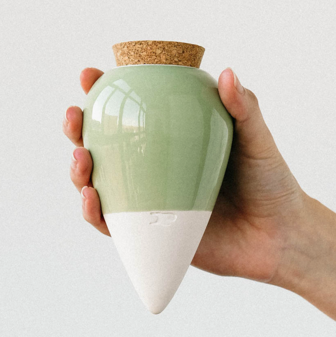Olla Pepin Plant Watering Device