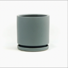 Momma Pot 8.25"